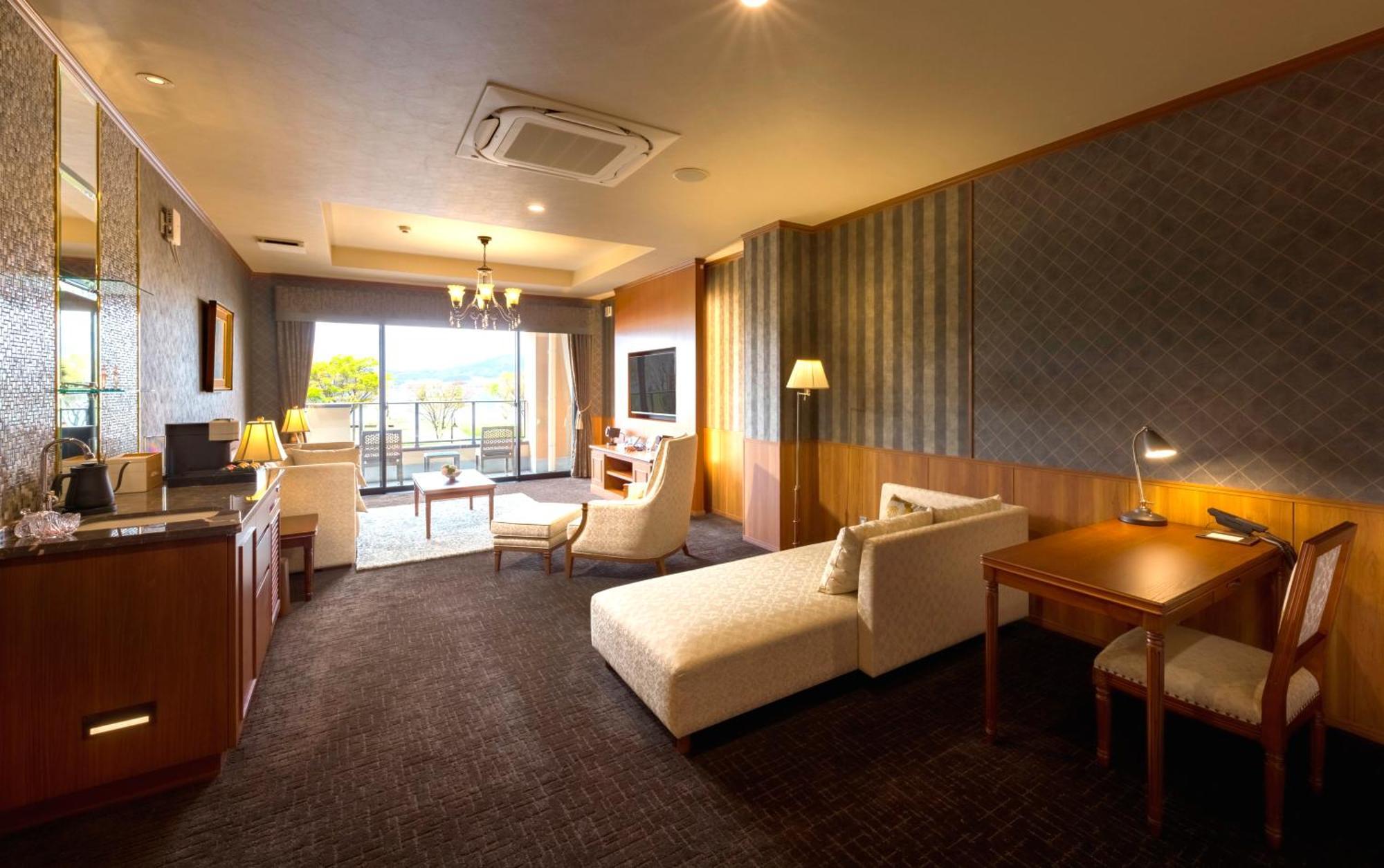Katakura Silk Hotel Suwa  Bagian luar foto